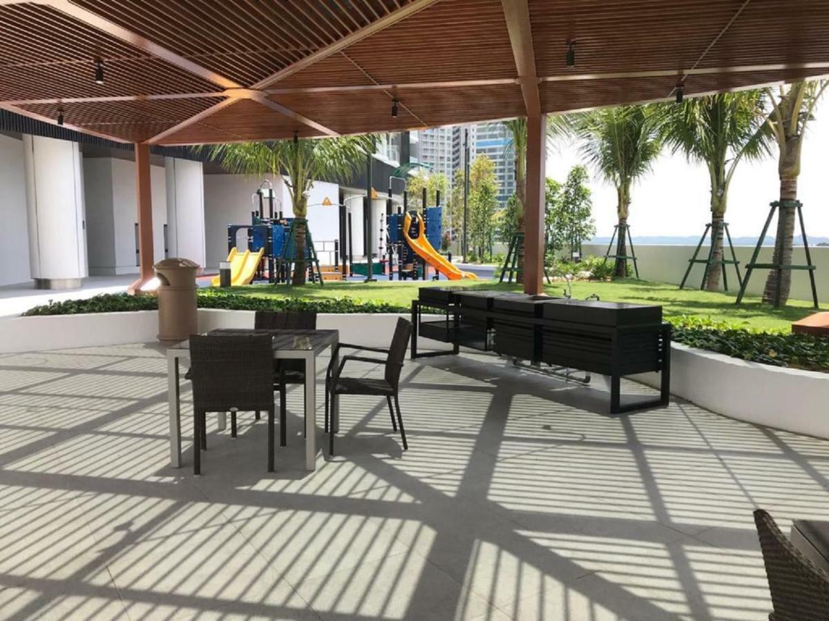 Apartamento Almas Puteri Harbour Nusajaya  Exterior foto